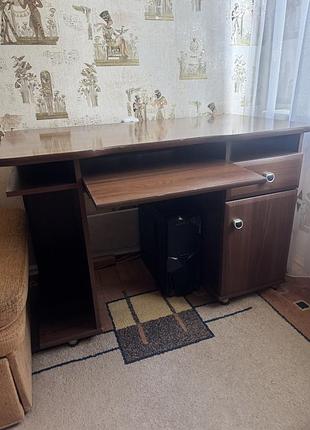 Стол письменный, компьютерный, офисный
