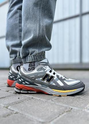 Чоловічі кросівки new balance 1906u gray