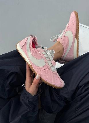 Жіночі кросівки nike x jacquemus moon shor pink
