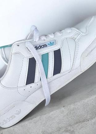 Кросівки adidas, 40