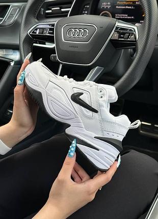 Супер крутые женские кожаные белые с черным кроссовки nike m2k tekno. найк м2к текно