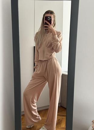 Костюм двійка розмір xs, s