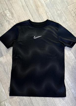 Футболка nike dri-fit l/147-158 см