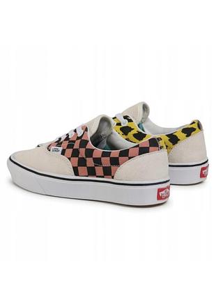 Трендовые кеды vans