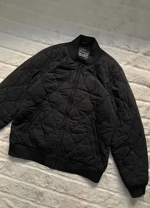 Bomber levi’s (l) мужской бомбер черный куртка курточка оригинал пепел
