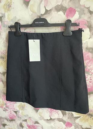 Черная юбка от бренда zara m-l нова