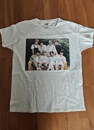 Футболка stray kids