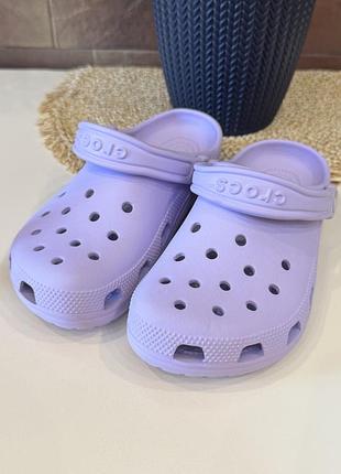 Оригінальні crocs classic clog бузкові, розмір m4/w6 (eu 36–37)