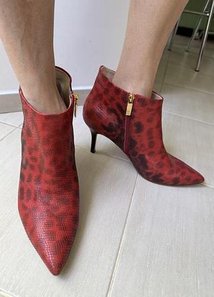 Продам шкіряні черевики navy boot