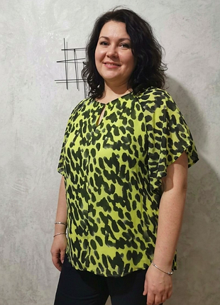 Женские яркие блузки