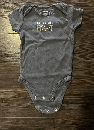 Боді з коротким рукавом від carter’s 68 розмір, на 6 місяців.
