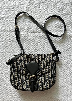 Сумка жіноча в стилі dior bobby