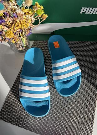 Оригинальные шлепанцы adidas