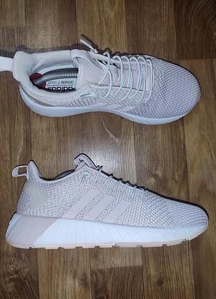 Женские кроссовки adidas р.39