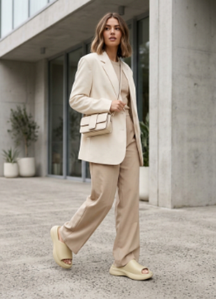Шлепанцы zara
