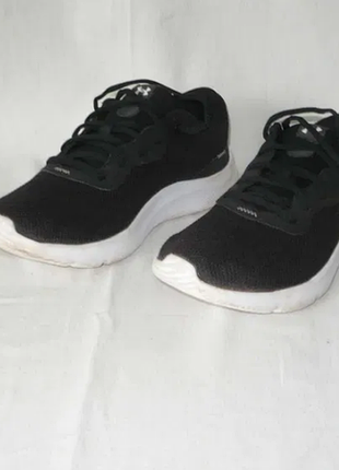 Кроссовки under armour 3