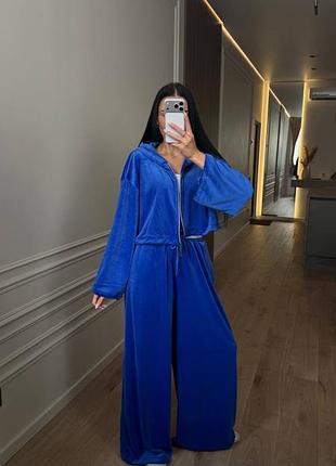 Жіночий велюровий костюм oversize