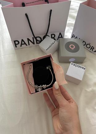Продам браслет від pandora з намистом оригінал