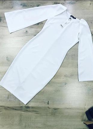 Біла сукня boohoo,s