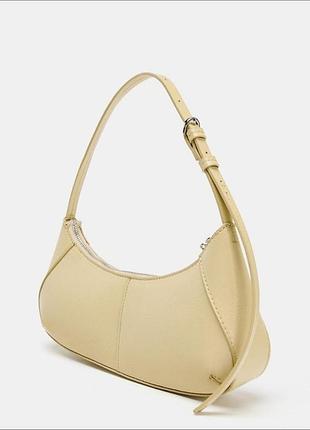 Невелика сумка багет кольору вершкового масла  zara 
💫💫💫💫💫💫💫💫💫💫💫