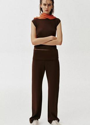 Костюм zara, коричневий костюм з футболкою і брюками zara, спортивний костюм zara