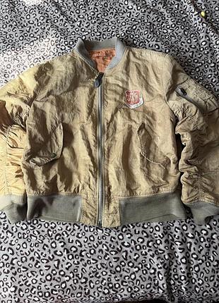 Alpha industries бомбер куртка вінтаж. розмір м.