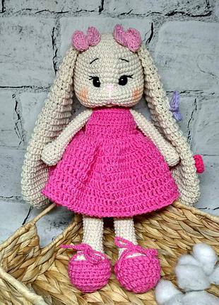 Мягкая игрушка ручной работы вязаная амигуруми hand made зайчик в платье 30 см