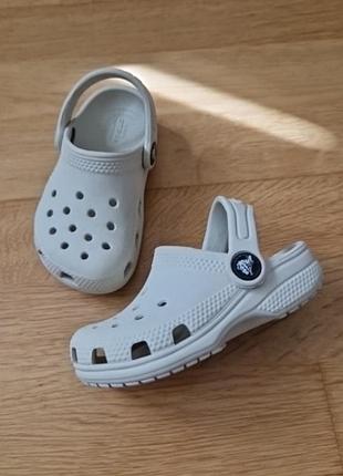 Крокси шльопанці crocs 206990 / розмір 24 (c7) оригінал