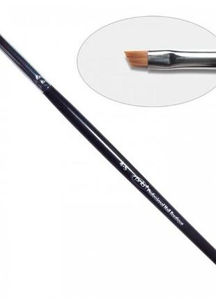 Кисть для дизайна pnb скошенная 4-s , 5d. нейлон/ nail art brush slant 4-s, nylon
