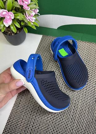 Оригінальні шльопанці крокс crocs