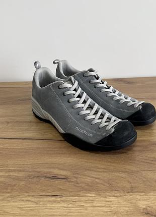 Кросівки трекінгові чоловічі scarpa mojito shark 44р 29см сірі замшеві