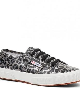 Кеды с лео принтом 2750 от superga