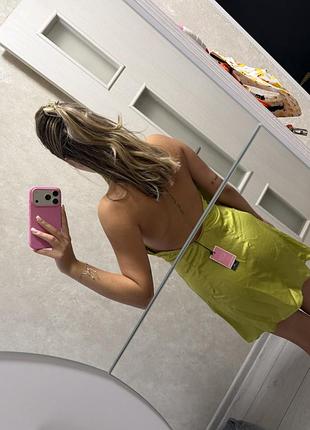 Сукня prettylittlething 4