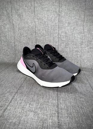 Кросівки nike revilution 3