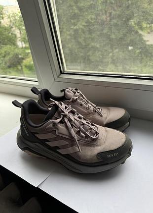 Оригінальні трекінгові кросівки adidas terrex rain.rdy для походів хайкінгу
