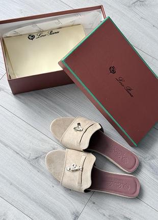 Жіночі шльопанці loro piana summer charms walk sandals light