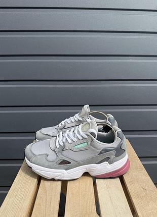 Кросівки adidas originals falcon