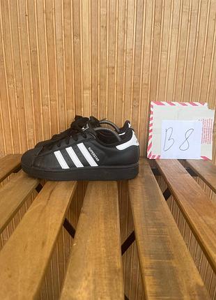 Кросівки adidas superstar