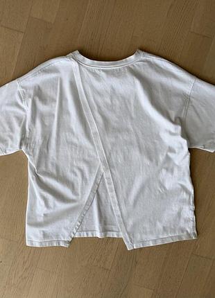 Zara оверсайз футболка із цікавою спинкою 100% бавовна