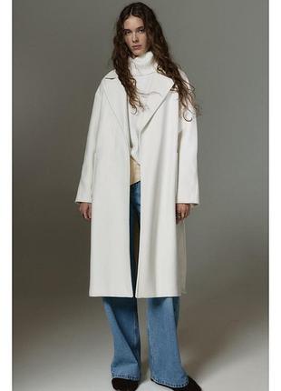 Жіноче пальто від pull&bear