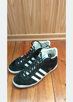 Женские замшевые кроссовки adidas gazelle,р36-37,з натуральные замши