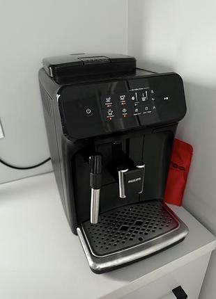 Кавомашина philips series  1200 (автоматична), відмінний стан!