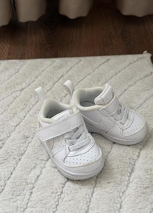 Кросівки nike