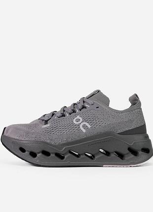 On cloudsurfer max grey 6