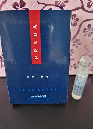 Prada ocean luna rossa