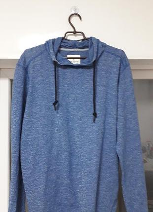 Тom tailor 
42/xl/50
мужской свитшот( меланж) синего цвета с капишоном
55%
бавовна 
45%полиэстер
очень хорошее состояние