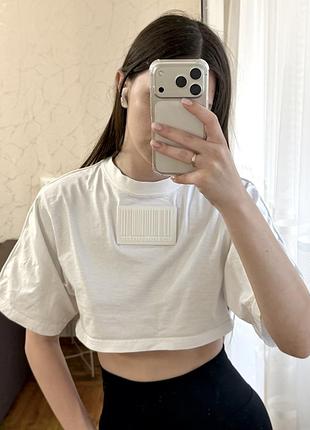 Вкорочений топ, футболка від vetements