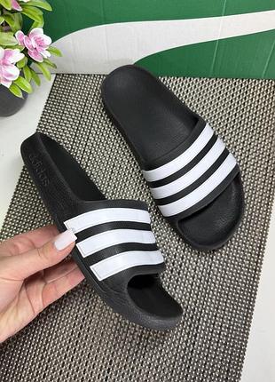 Шльопанці adidas оригінал