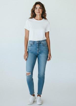 Джинси скінні pull&bear світло-блакитні з потертостями, р. eur 38 (m)