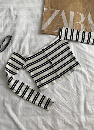 Укорочений кроп топ zara